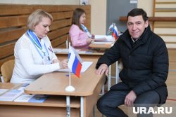 Евгений Куйвашев обычно голосовал в гимназии №104 на улице Лермонтова (архивное фото)