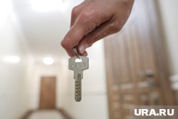 Женщина, получив вознаграждение, подала документы в МФЦ для регистрации двух иностранцев по адресу своей квартиры