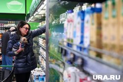 Жители страны стали больше тратить на покупки