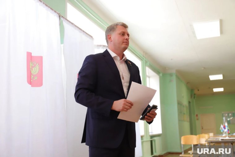 Ивачев признался, что предпочитает голосование на участке вместо электронного
