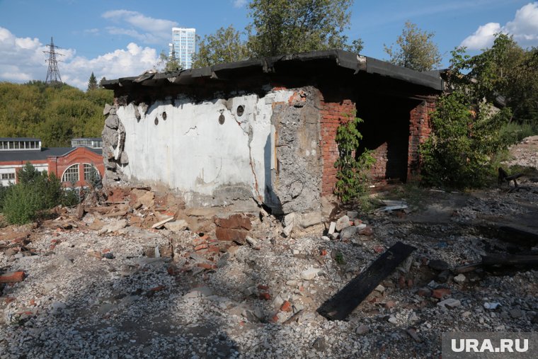 Гаражи находятся на улице 50 лет ВЛКСМ 