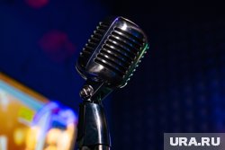 Песню исполнительница спела в тандеме с поп-группой BANDA BANZAY