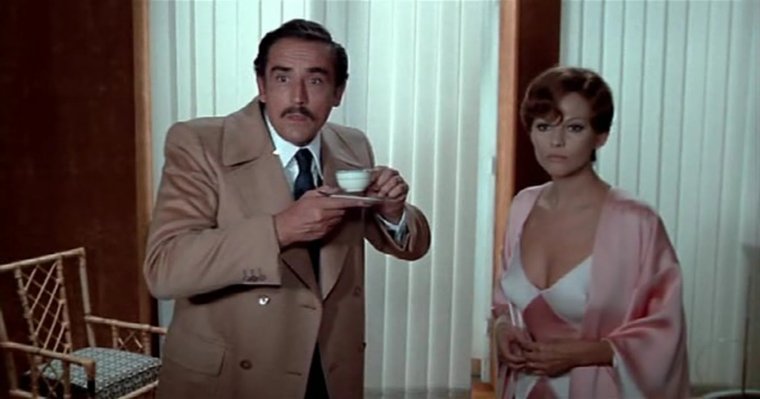 Кадр из фильма «Дозор любви приходит ровно в полночь» (1975)