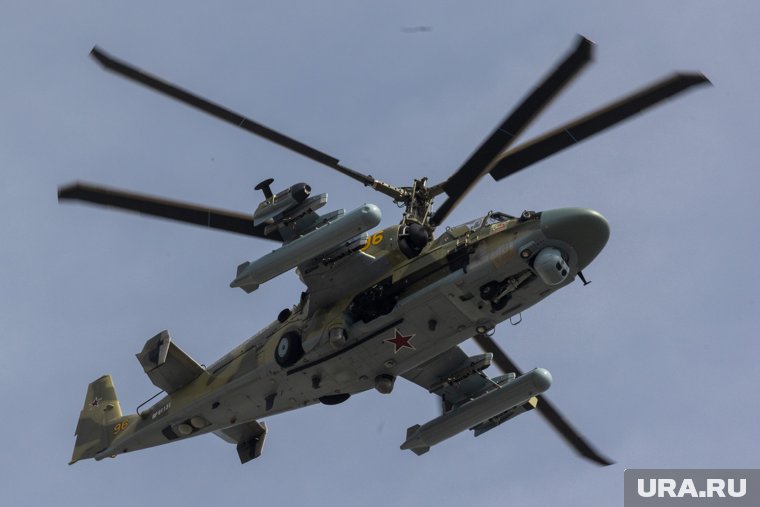 Российские вертолеты уничтожили технику ВСУ в Харьковской области