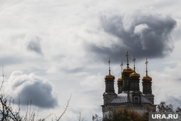 Кириак вел жизнь безмолвного отшельника и творил чудеса