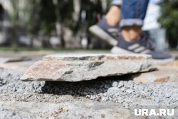 В курганском сквере выкладывают тротуар и готовят к открытию (архивное фото)