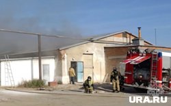 Пожар раскинулся на площадь в 800 квадратных метров 