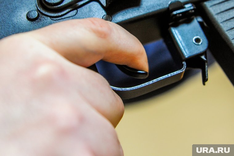 Подозреваемый в жестоком убийстве судьи связан с коммерцией, сообщили в СК
