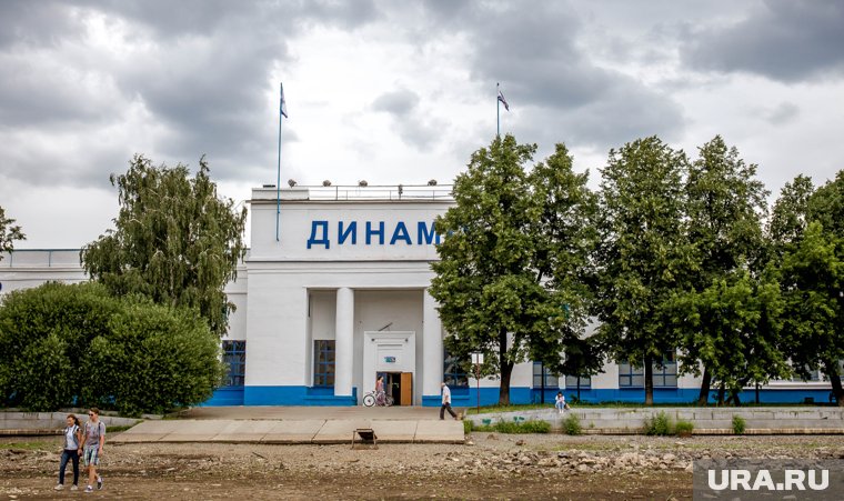 Новую ледовую арену хотят поставить на месте корта СК «Динамо»