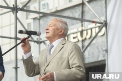 Владимир Маланин занимал руководящие должности в университете на протяжении нескольких десятилетий