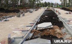 Челябинская область обустраивает парк Машиностроителей в Ясиноватой