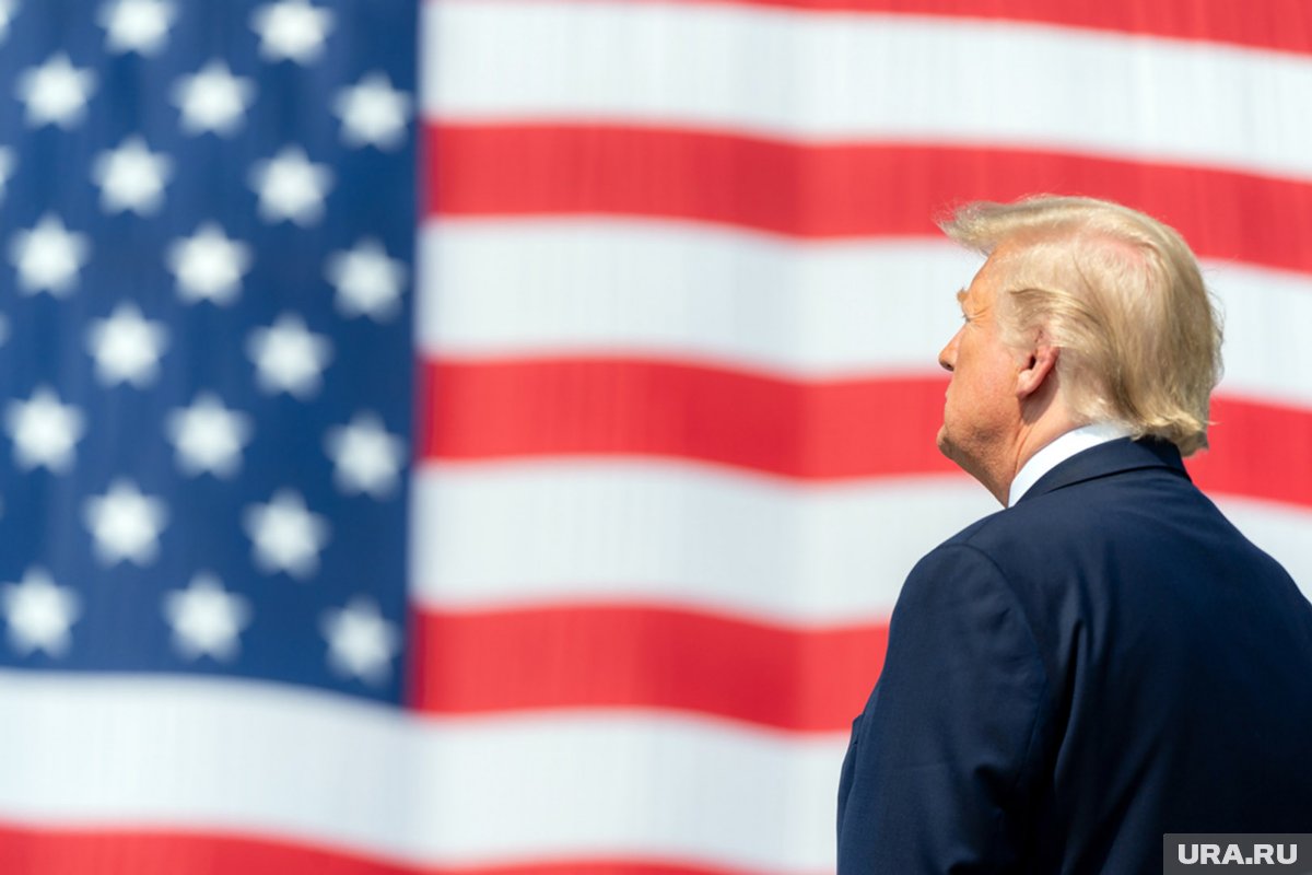 Дональд Трамп попросил минфин своей страны полностью переработать санкционную политику