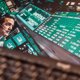 Российским инвесторам назвали самые перспективные акции этого лета