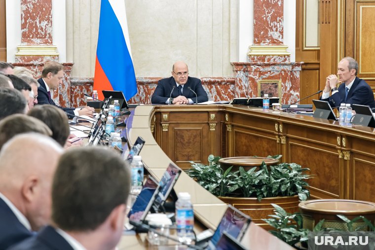 Проект бюджета на следующий год правительство обсудит в середине сентября