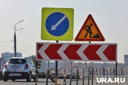 Мост также используется для подвоза школьников к образовательным учреждениям и для предоставления жителям почтовых и медицинских услуг