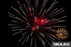 Фейерверк запустят в 22:00