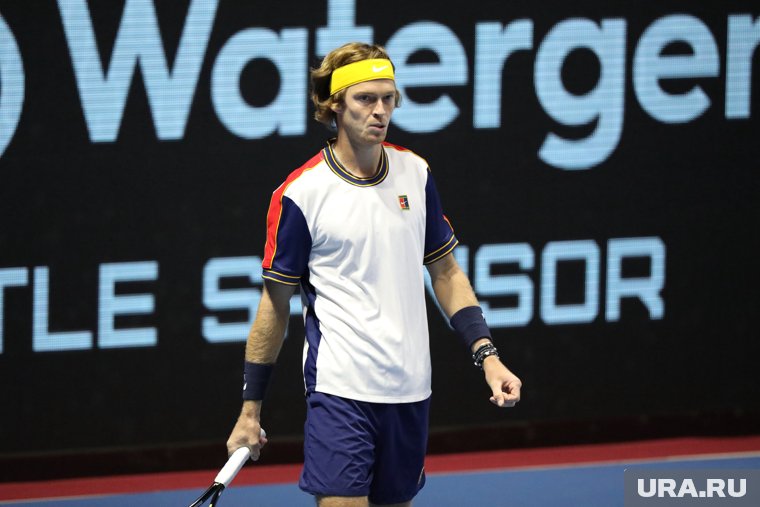 Андрей Рублев выиграл в третьем круге Уимблдона
