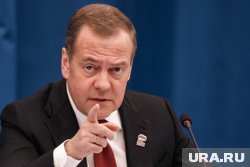 Медведев отметил, что Украина не хочет признавать реалии боевых действий в ходе переговоров