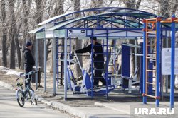 Спортплощадку починят к августу