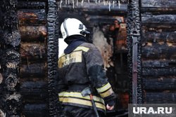 Пламя на 130 квадратах уничтожило все имущество жительницы Курганской области