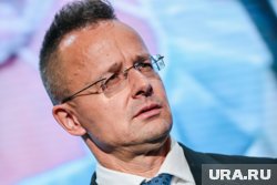 Сийярто выступил против финансирования Украины Европой