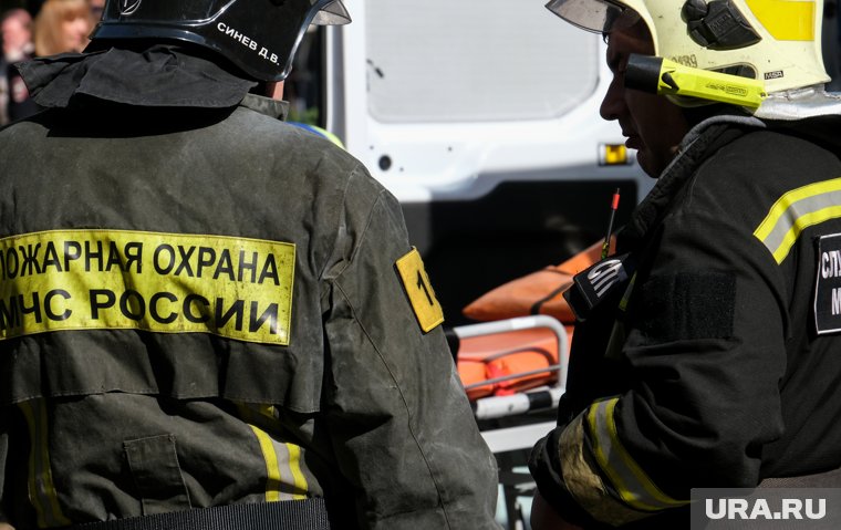 В результате взрыва в салоне сотовой связи в Махачкале пострадало три человека
