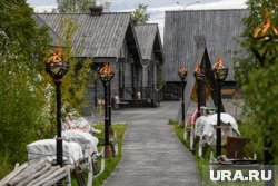 В Горнокнязевске сыграли в футбол в национальных костюмах