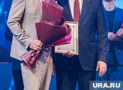 Всего наградили шестерых ноябрян