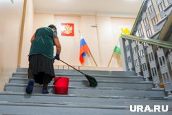 Школы получили разъяснения по количеству технического персонала