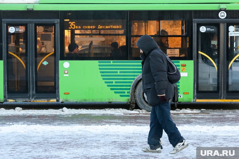 Сейчас водители работают в свободной одежде