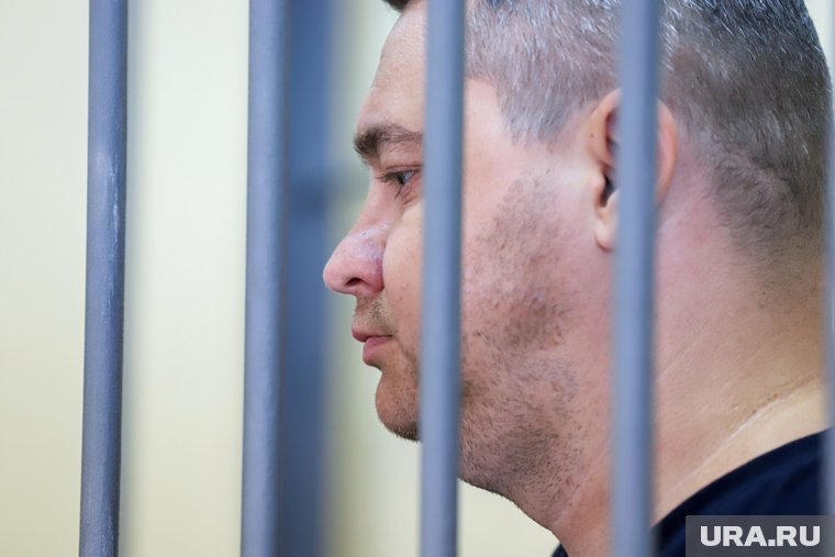 Экс-полицейский Андрей Карпов дал показания на своего племянника