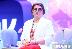 Сябитова не дает сыну жениться, потому что у нее самой нет мужа, считает Дворцов