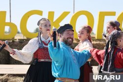 Группа «Цветень» из Кургана прославилась казачьими песнями