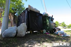 Выносить строительный мусор на контейнерные площадки запрещено
