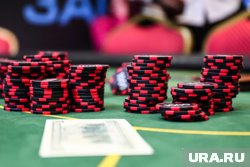 В подпольном клубе регулярно собирались любители азартных игр