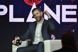 В настоящее время Эрик Трамп занимается бизнесом и руководит криптовалютной компанией