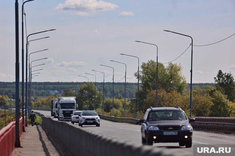 Трассу «Иртыш» в районе Омского моста закончат ремонтировать раньше срока 