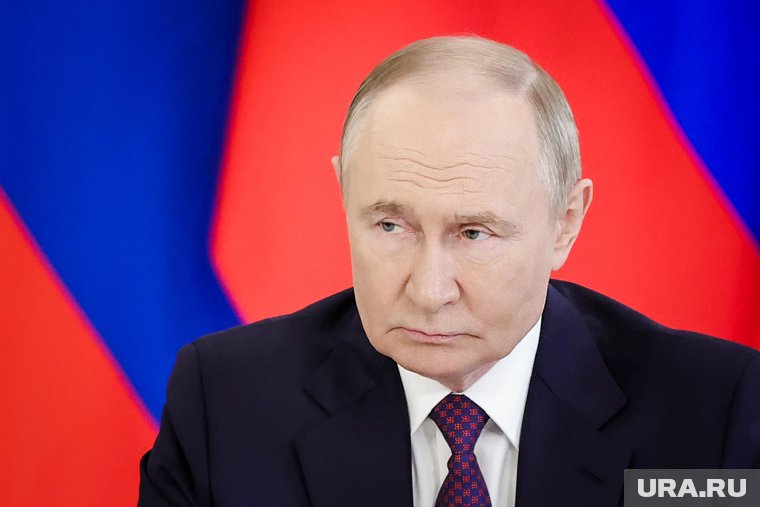 Путин продлил указ предусматривающий ограничения во внешней торговле