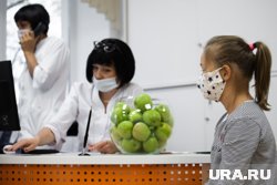 По словам Мурашко, репродуктивное здоровье детей в РФ будут ежегодно проверять с 13 лет