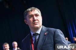 Дмитрий Махонин пообещал и дальше знакомить участников целевой программы с деталями обучения