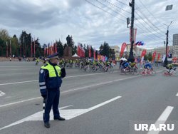 Эстафета стартовала от площади Революции
