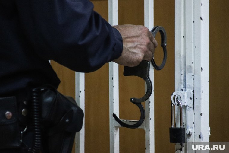 Суд заключил под стражу подозреваемого в убийстве цыганки