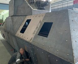 Памятник бронепоезду «Патриот» в Ишиме