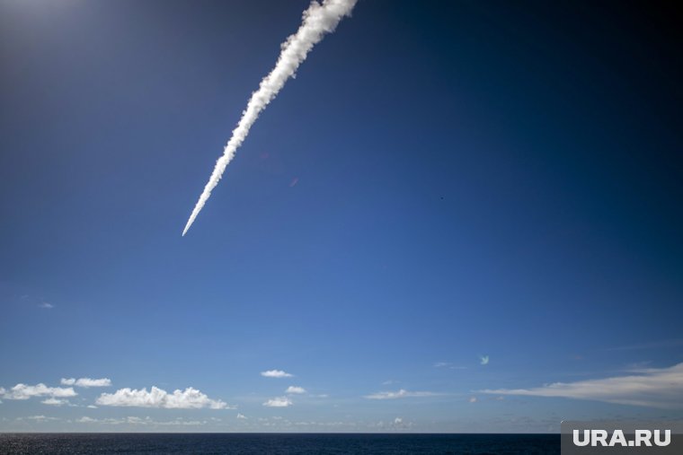 По данным MWM, дальность полета ракеты Tomahawk составляет 1600 километров
