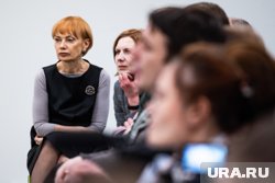 Сама Людмила Телень в суд не пришла