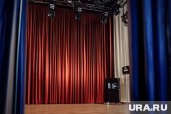 Кулисы откроются в конце июня