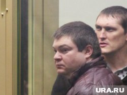 Подсудимые Сергей Цапок (слева) и Владимир Алексеев по кличке «Беспредел»
