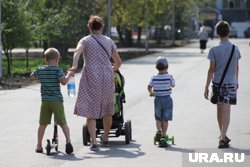 В 2024 году в регионе 37% женщин родили третьего и последующих детей