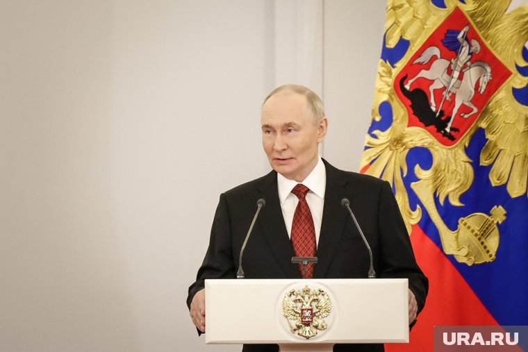 Путин заявил, что готов к встрече с Зеленским, но власть на Украине нелигитимна
