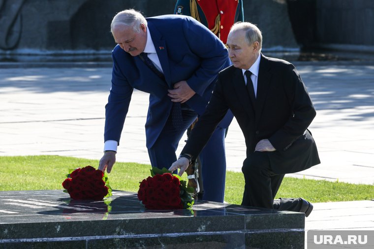 При Путине георгиевская ленточка стала символом Победы в ВОВ